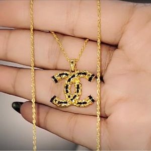 18karat Real Gold PENDANT ONLY ! No chain